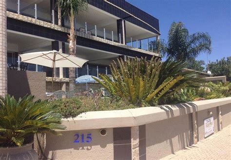 BOUTI WATERFRONT HOTEL .